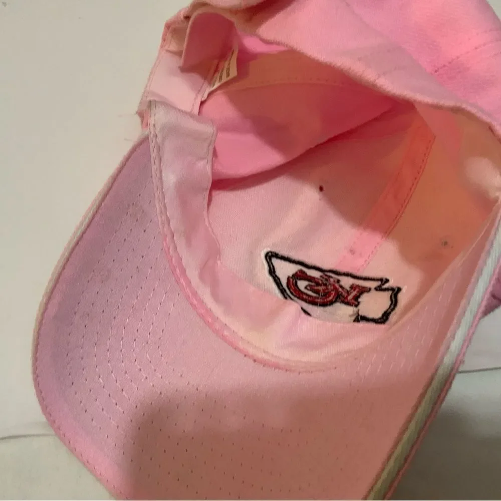 Kansas City Chiefs Hat pink ladies 80% acrylic 20% wool